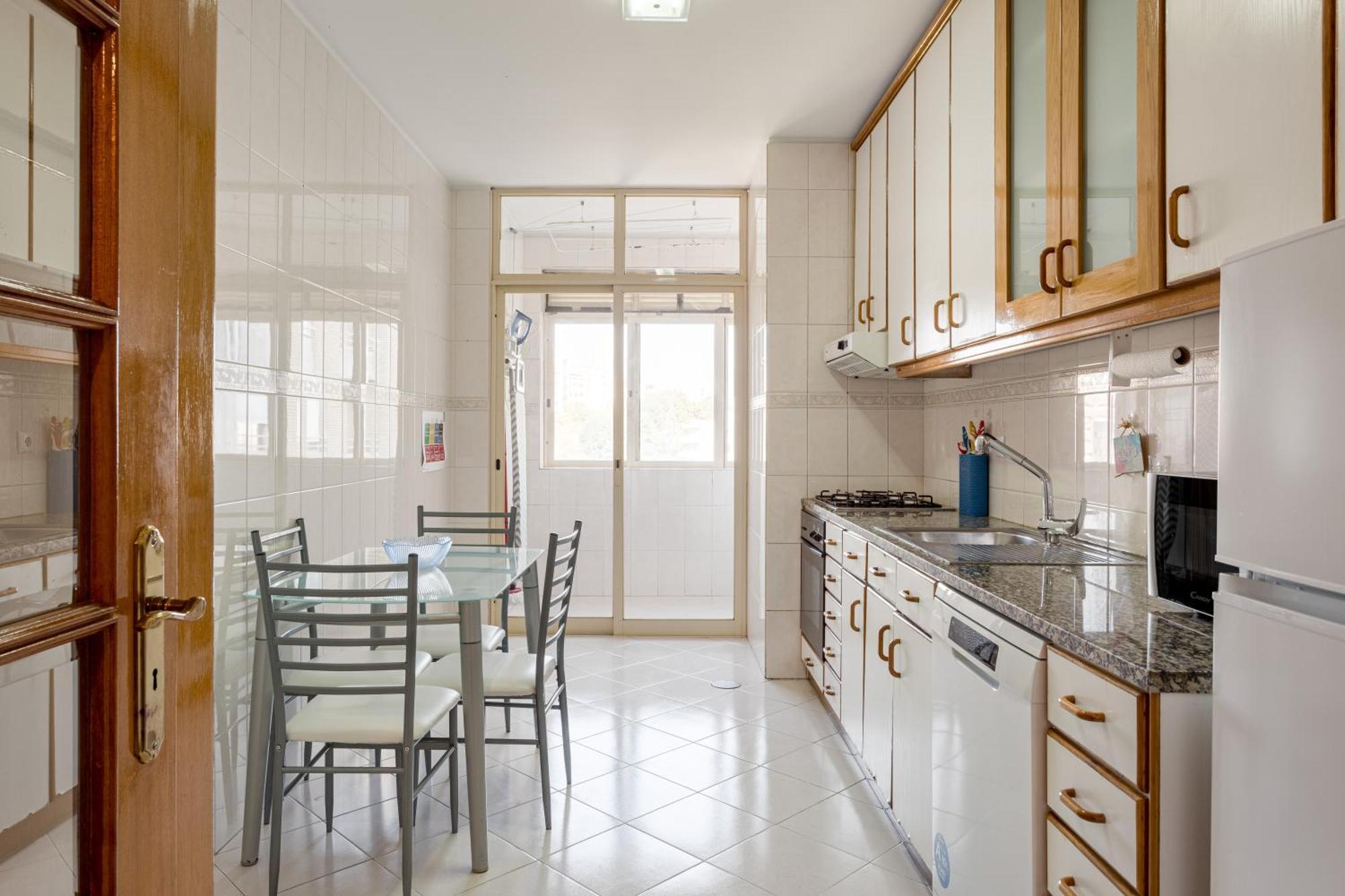 Joivy Stylish City Centre Flat With Parking มายา ภายนอก รูปภาพ